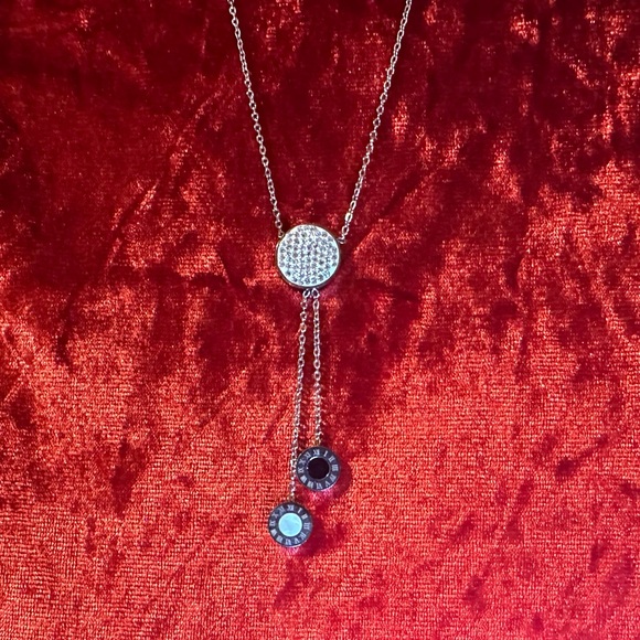 Clock necklace Sparkly necklace w dangling clock faces NWOT *Comes Gift Ready* - Picture 5 of 5